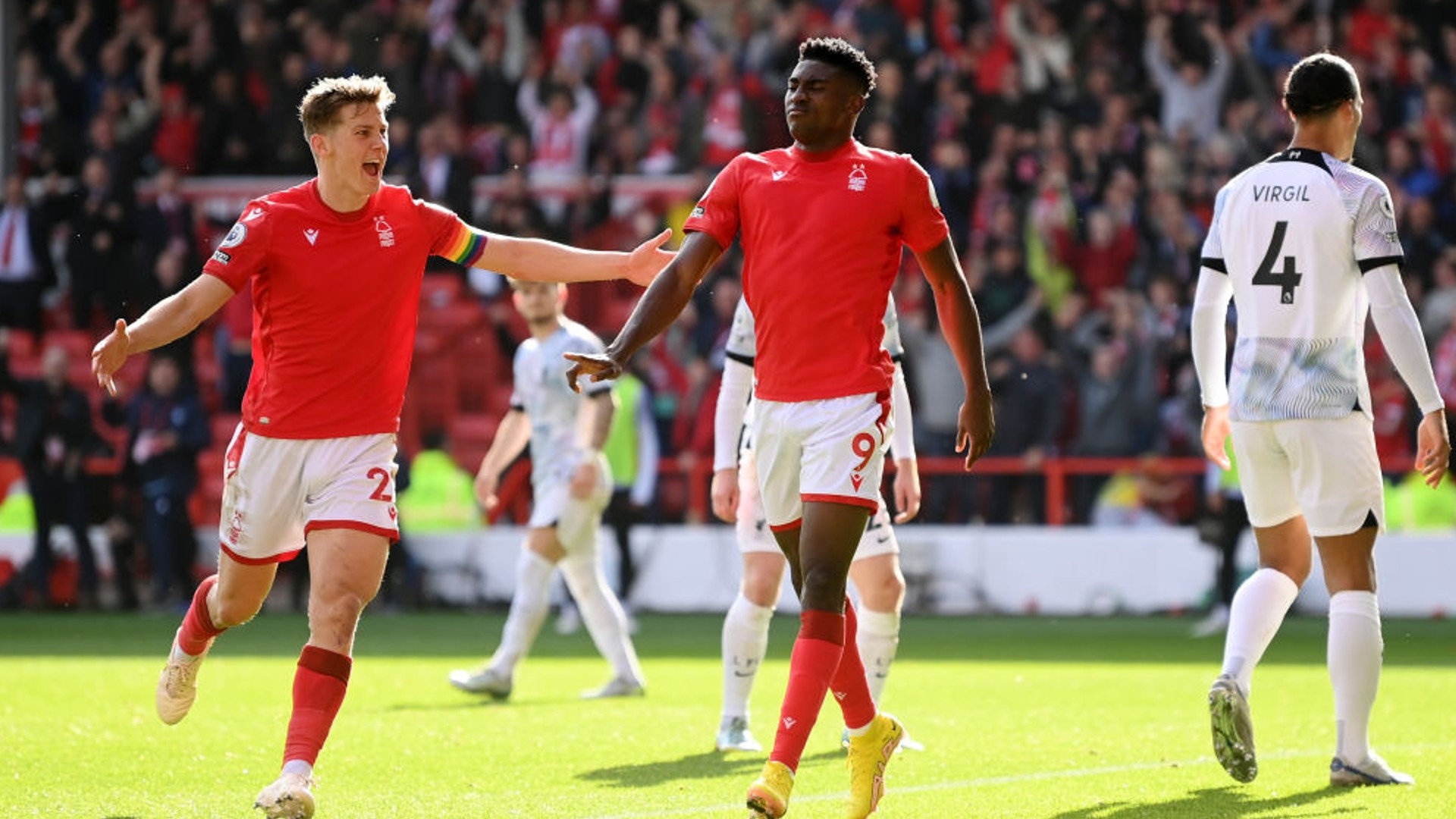 他具备以下 他具备以下